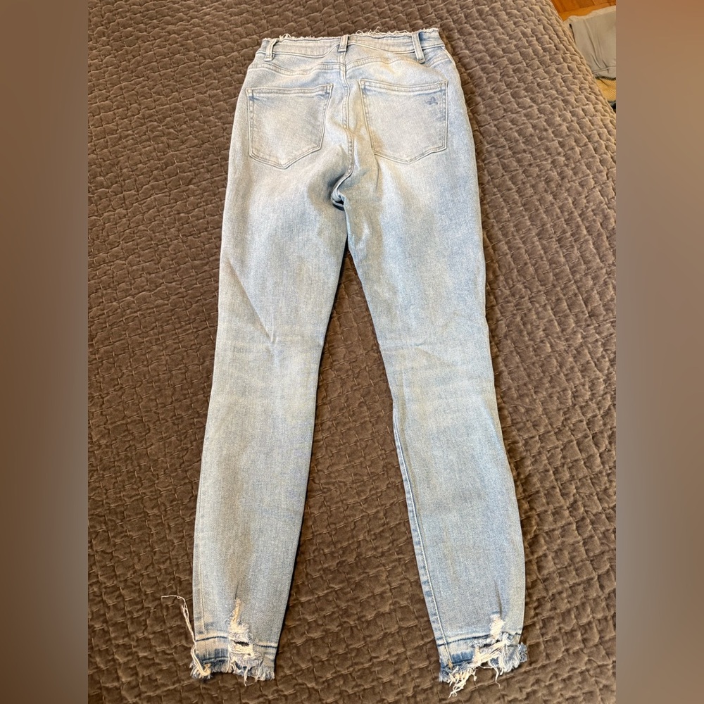 DL1961 Light Blue Denim Jeans - Picture 3 of 3